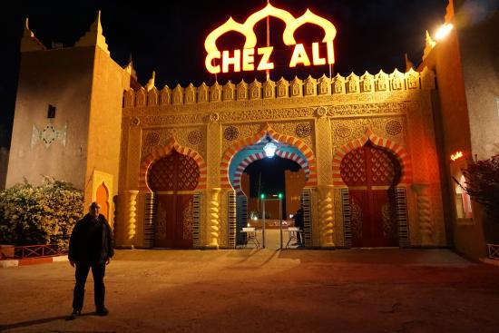CENA Y ESPECTACULO DE FANTASIA EN CHEZ ALI ‎ :, activities in Marrakech